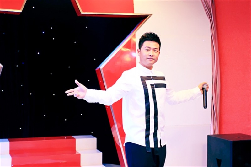 贺一航经纪人彭达 专业演出合作的桥梁